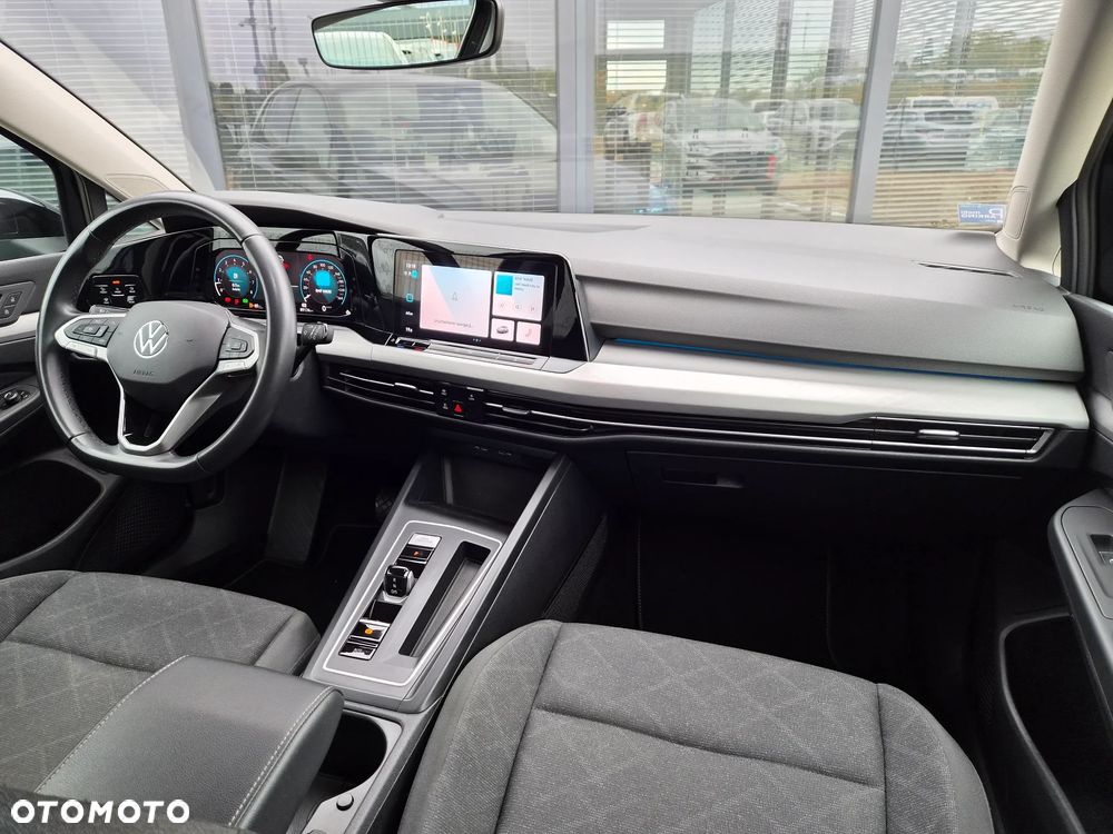 Volkswagen Golf 1.5 eTSI Life DSG - 38