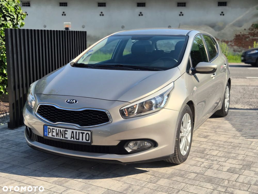 Kia Ceed 1.4 CVVT ISG Spirit - 3