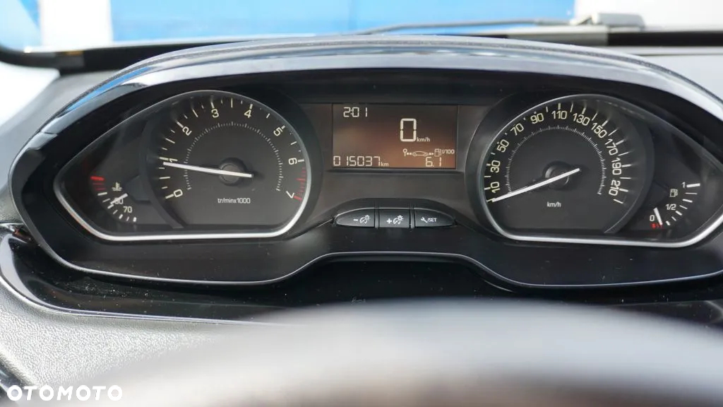 Peugeot 208 PureTech 68 Active - 8