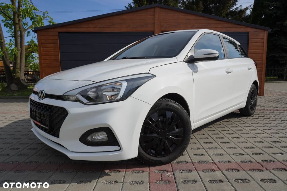 Hyundai i20 blue 1.2 Classic - 12