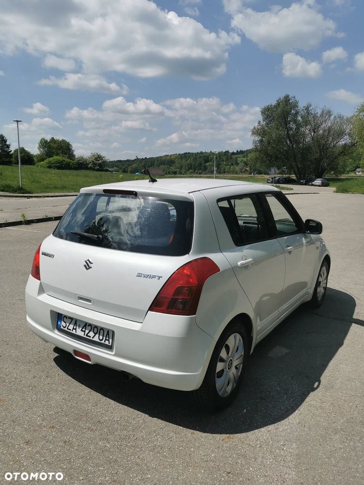 Suzuki Swift 1.3 Comfort XL - 2