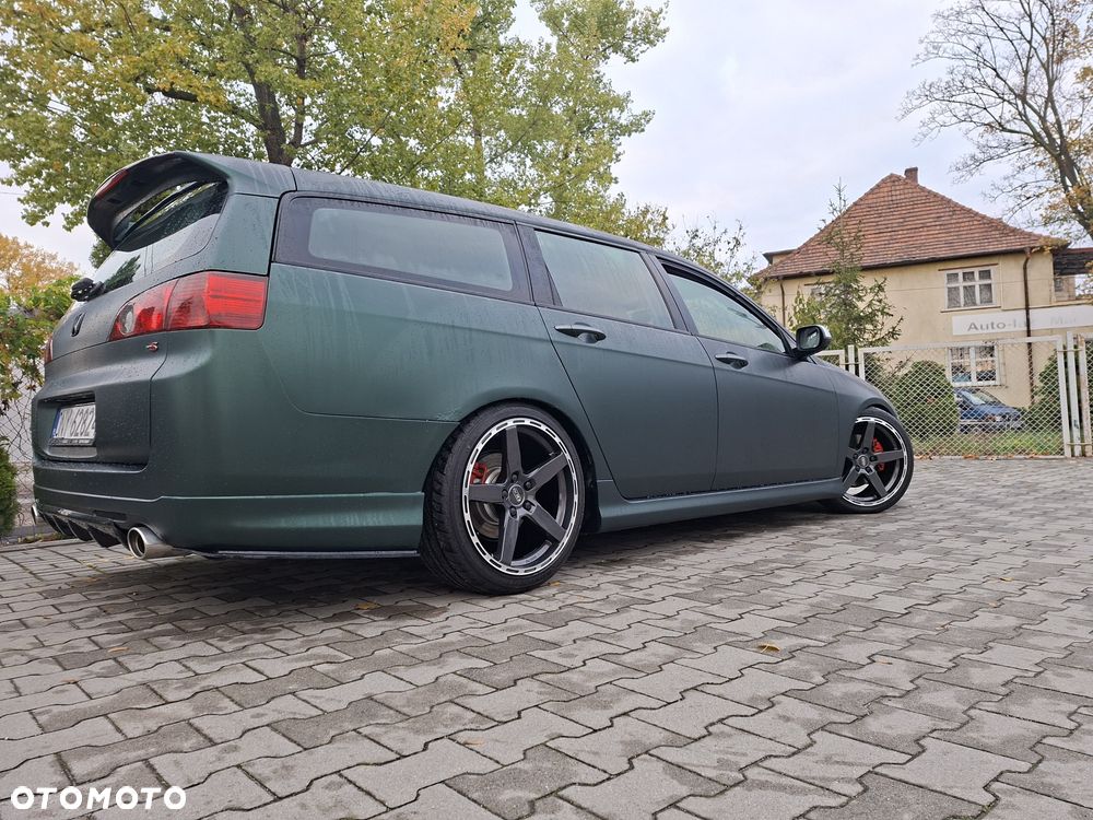 Honda Accord - 4