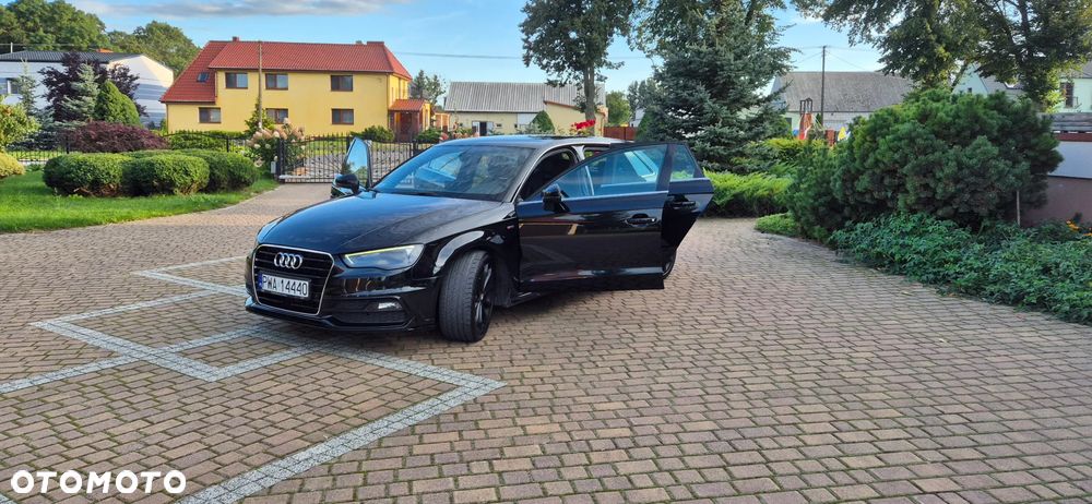 Audi A3 Sportback 2.0 TDI (clean diesel) S tronic S line Sportpaket - 2