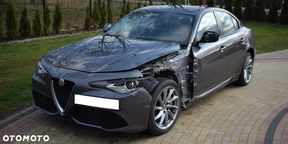 Alfa Romeo Giulia 2.0 Turbo Veloce Q4 - 3