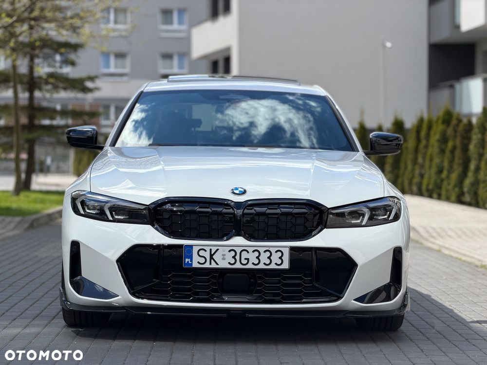 BMW Seria 3 330i M Sport - 1