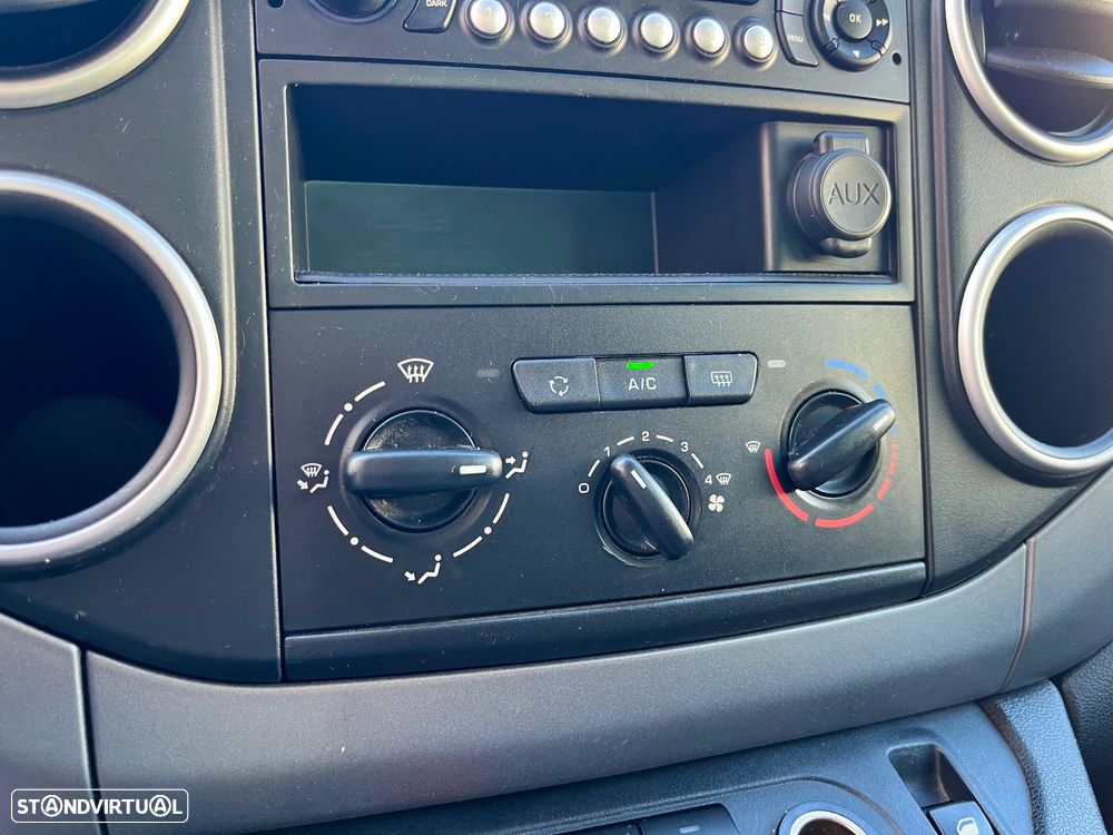 Peugeot Partner 1.6 BlueHDi Style - 32