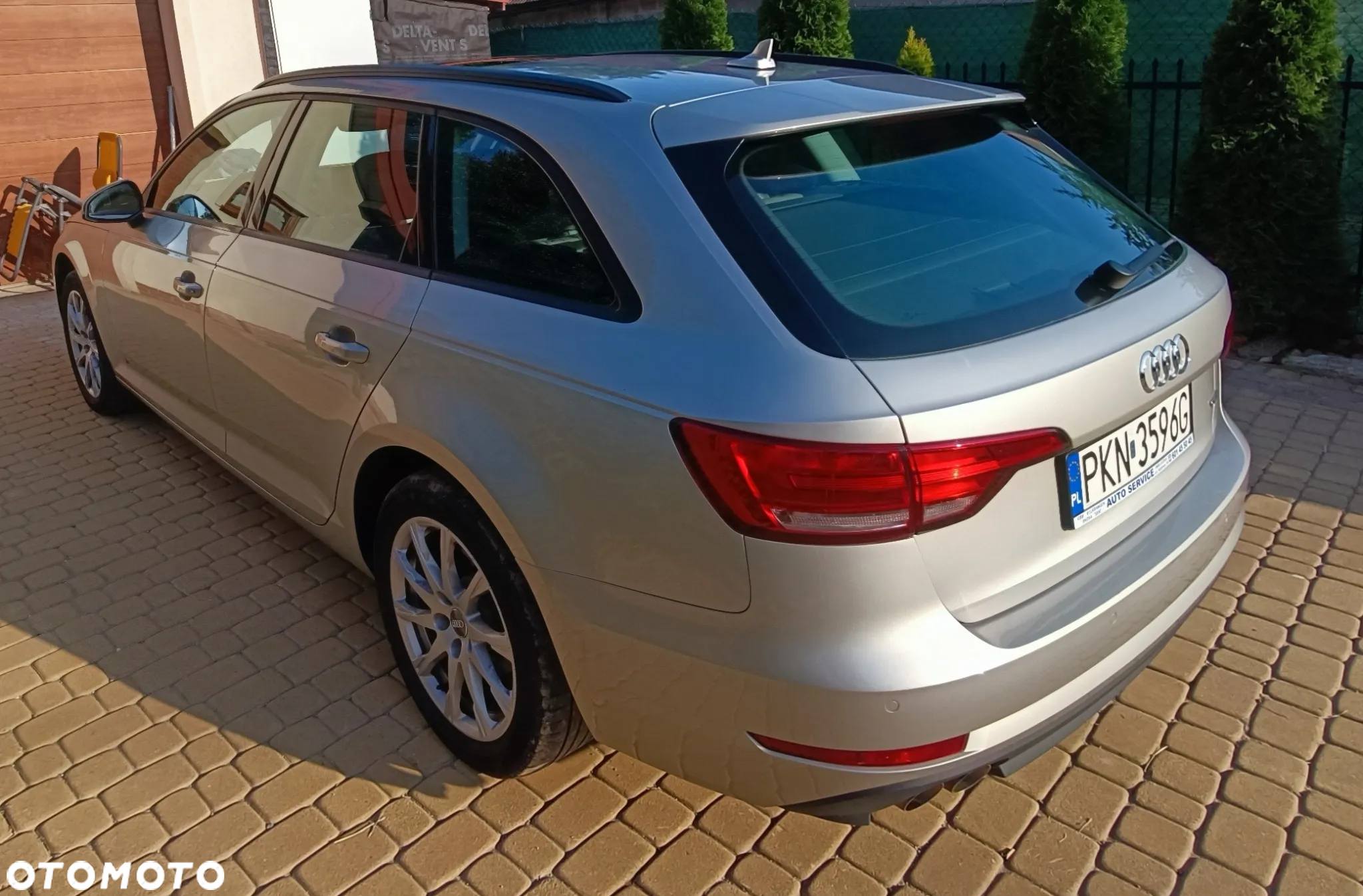 Audi A4 Avant 2.0 TDI Quattro S tronic - 5