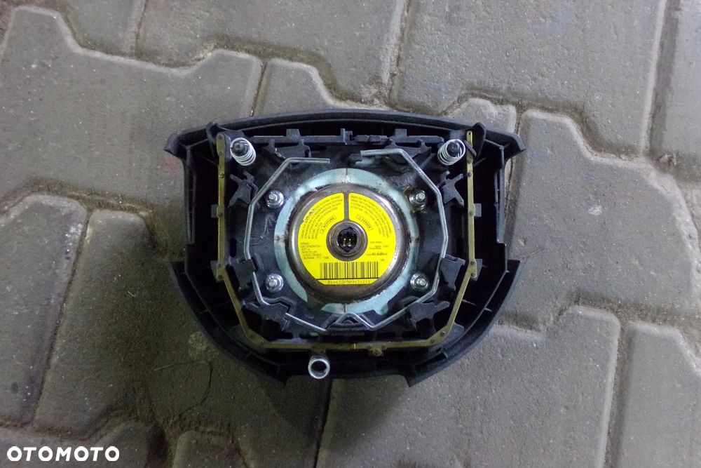 Poduszka powietrzna kierowcy Ford Fiesta MK6 2005r. - 3