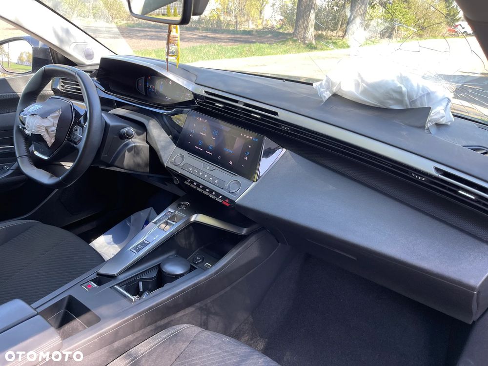 Peugeot 308 1.6 Hybrid PHEV Active Pack EAT8 - 16