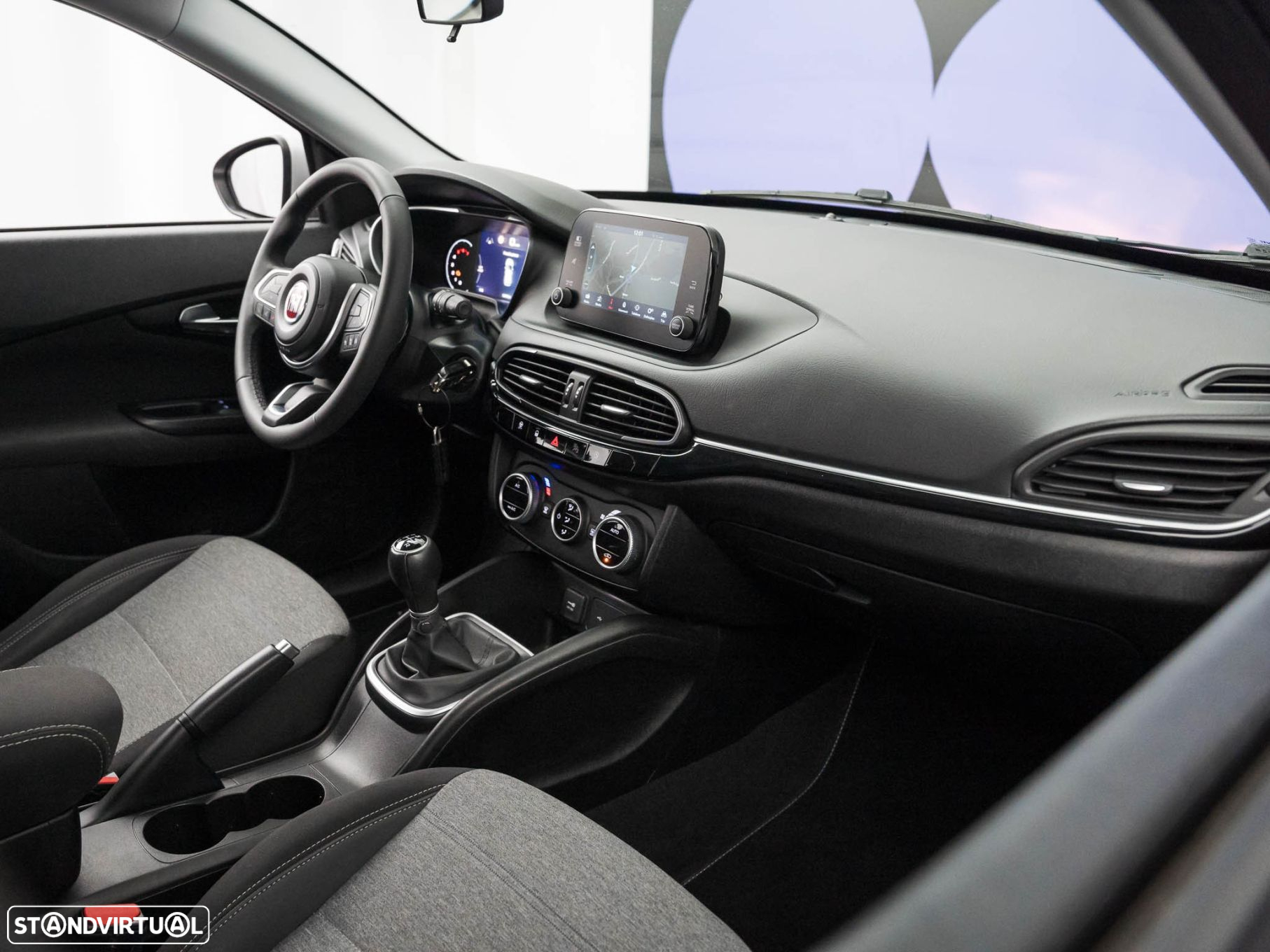 Fiat Tipo Cross 1.3 Multijet - 13