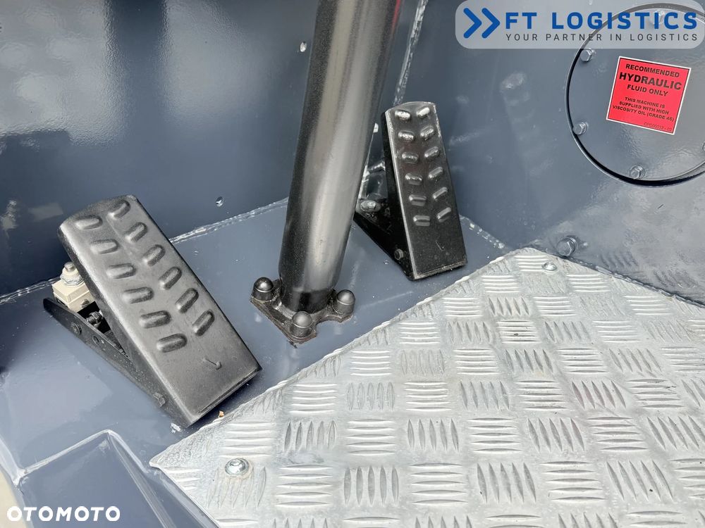 Combilift WÓZEK CZTEROKIERUNKOWY - WIELOKIERUNKOWY | COMBILIFT CB4000 | GAS | TRIPLEX 5200 MM | POZYCJONER WIDEŁ | PRZESU WIDEŁ | WOLNY SKOK | NOWE OPONY | KABINA OTWARTA | PO SERWISIE | STAN IDEALNY - 5