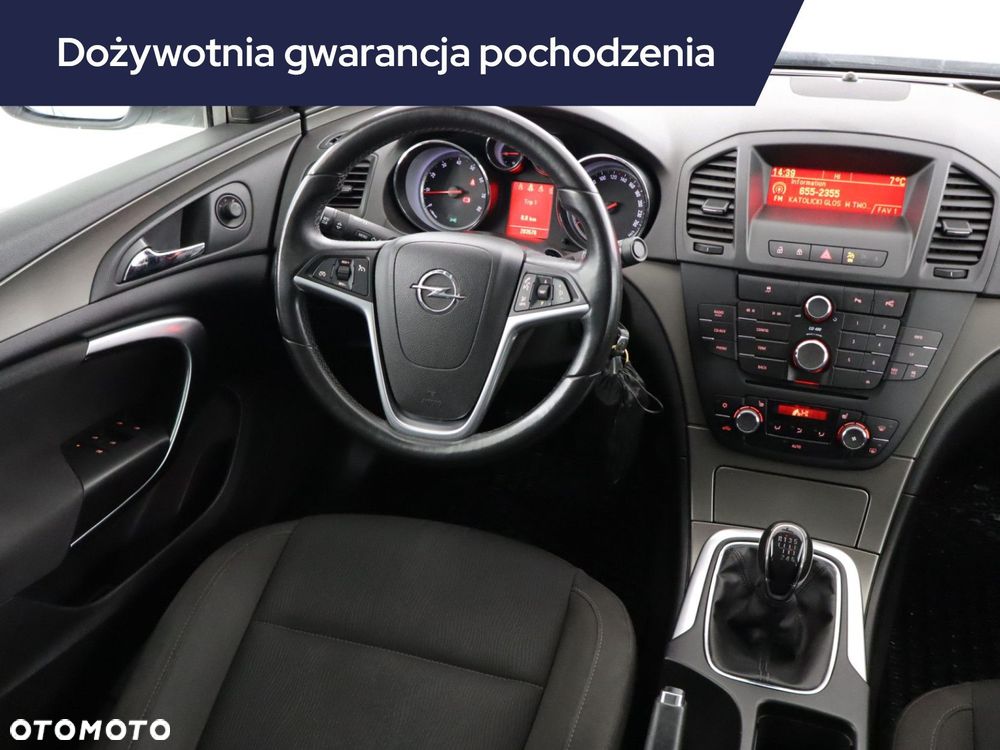 Opel Insignia - 8