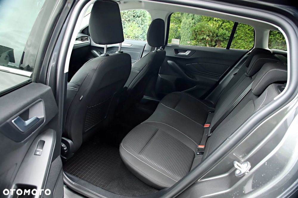 Ford Focus 1.5 EcoBlue STart-Stopp-System TITANIUM - 22