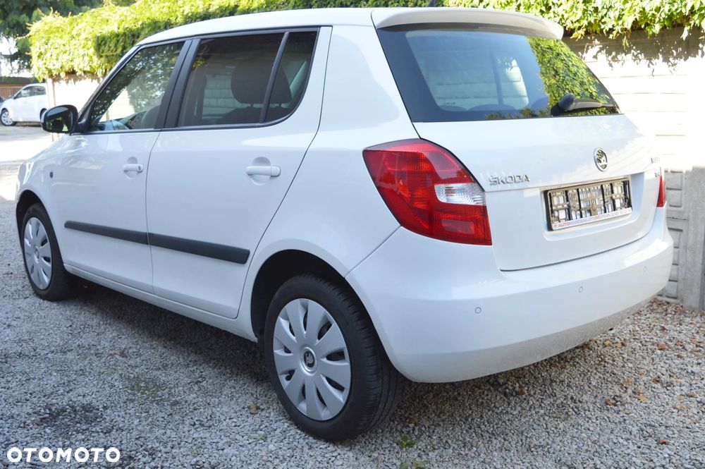 Skoda Fabia - 4