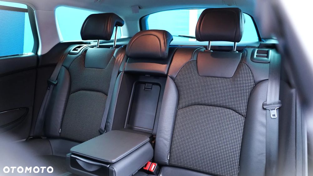 Citroën C5 Tourer BlueHDi 180 S&S EAT6 Cross Tourer - 32