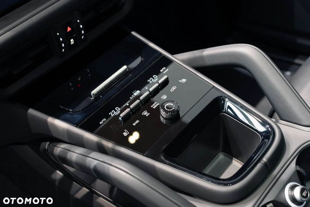 Porsche Cayenne E-Hybrid PHEV Black Edition - 22