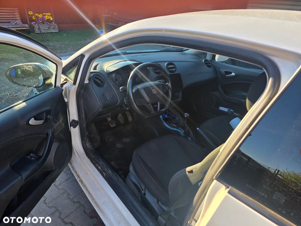 Seat Ibiza SC 2.0 TDI CR FR - 5