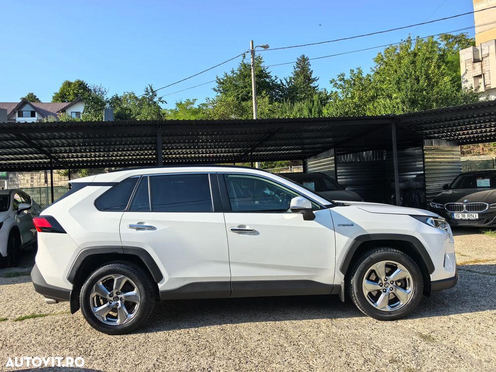Toyota RAV4 2.5 VVT-iE 4x4 Luxury - 12