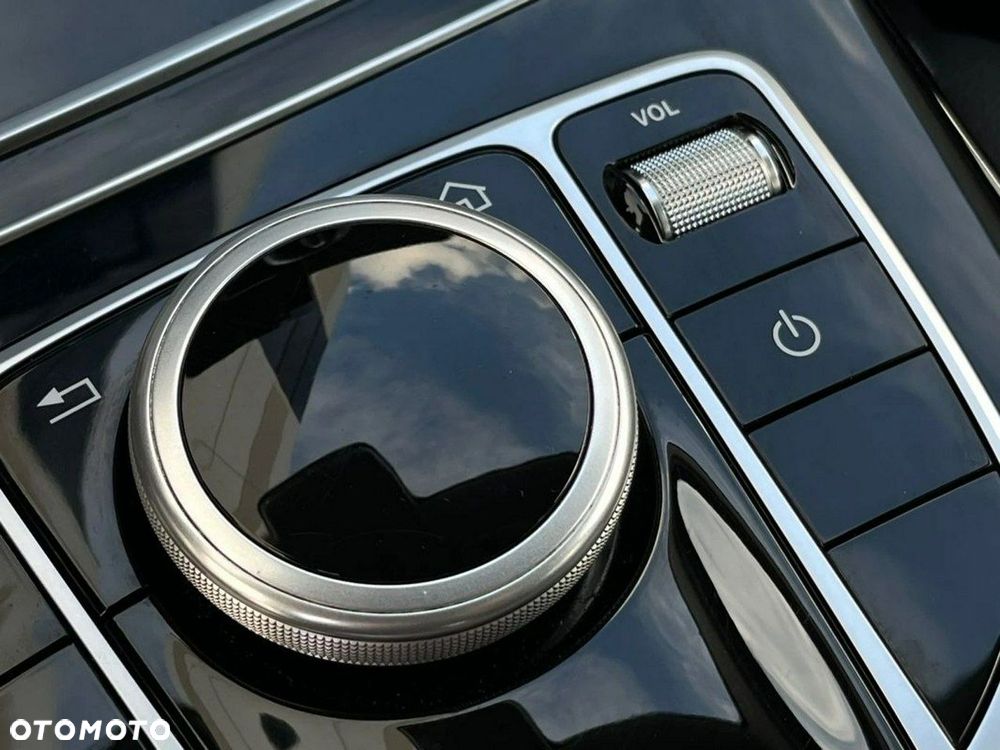 Mercedes-Benz Klasa C - 29