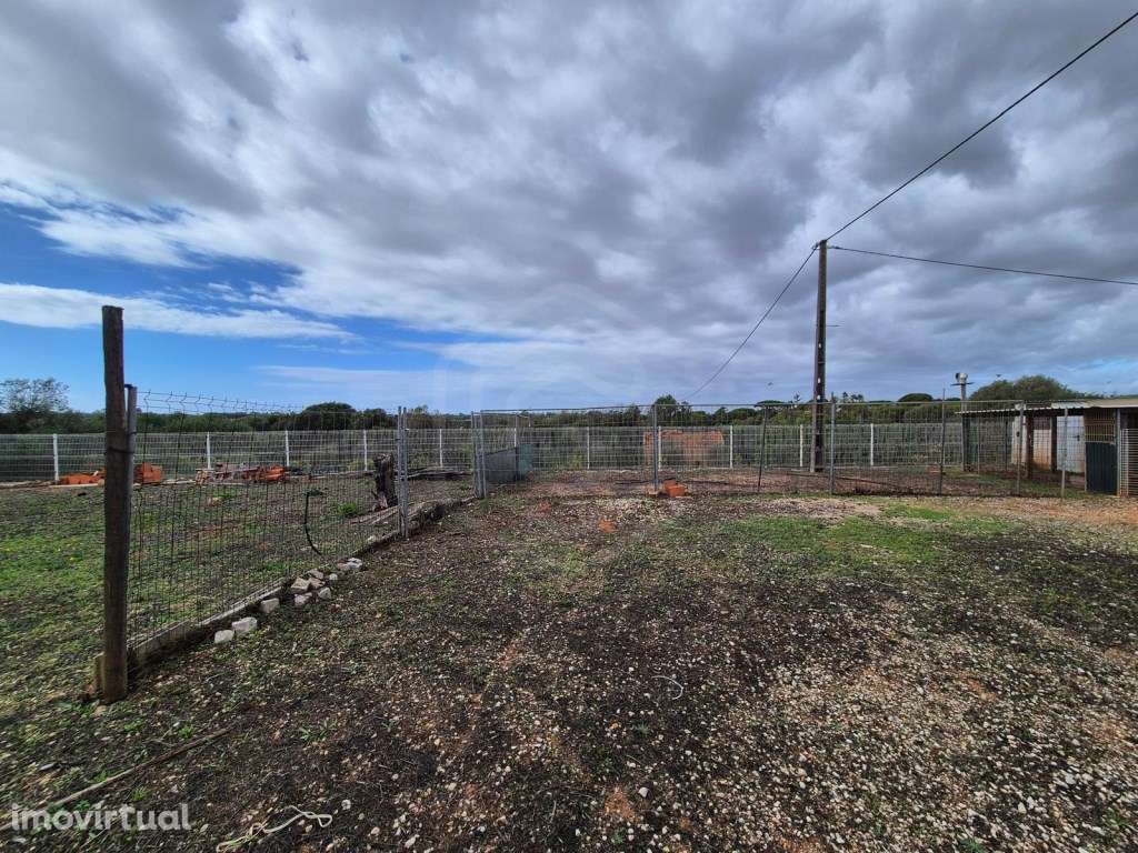 TERRENO PRONTO A USAR - RÚSTICO, PRÓXIMO À VILA SOL - Grande imagem: 4/41