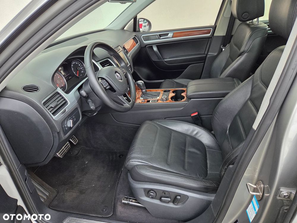 Volkswagen Touareg - 8