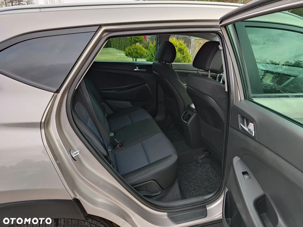 Hyundai Tucson 2.0 CRDI Comfort 4WD - 20