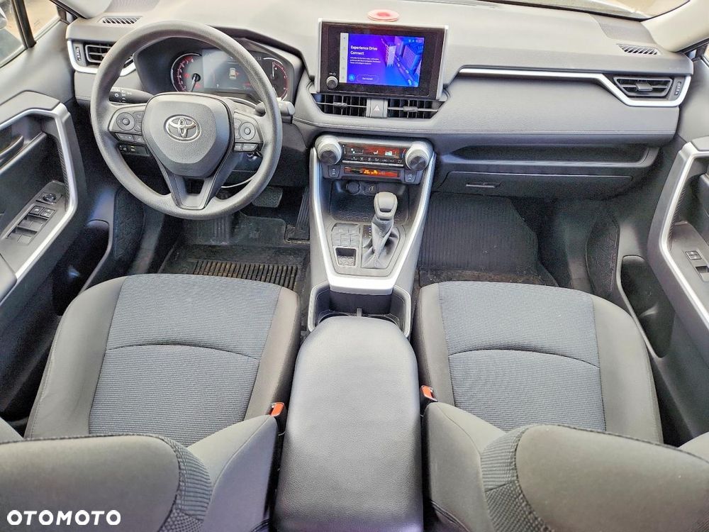 Toyota RAV4 - 7