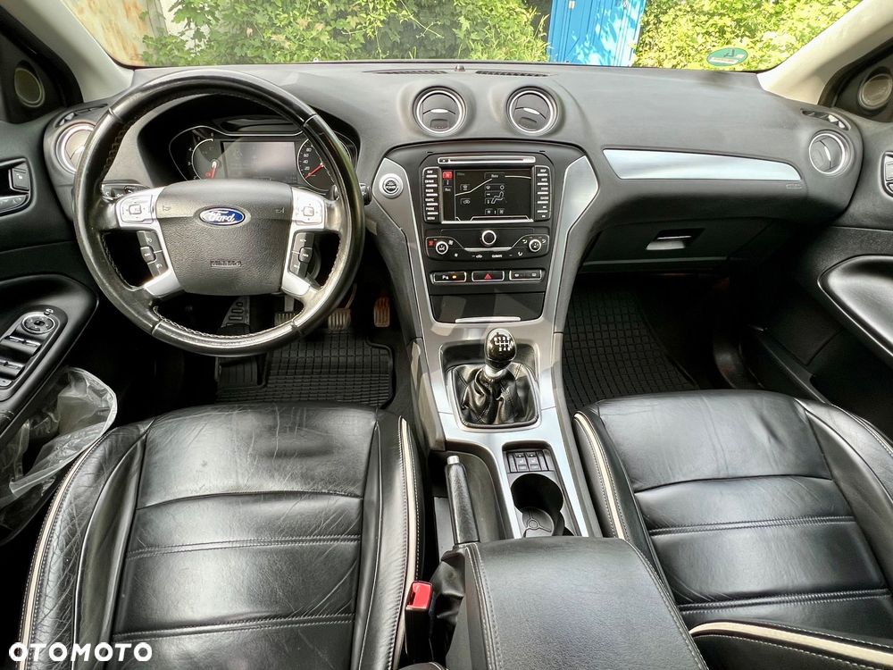 Ford Mondeo 2.0 TDCi Titanium X - 2
