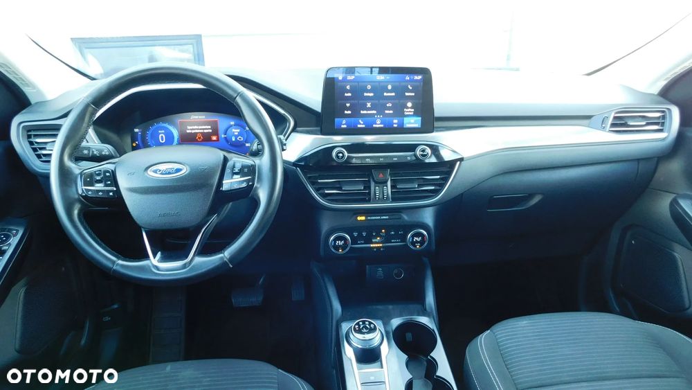 Ford Kuga 2.5 Duratec PHEV ST-LINE X - 20