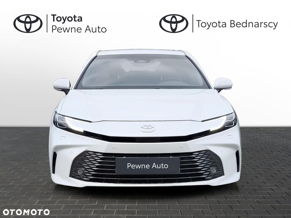 Toyota Camry - 8