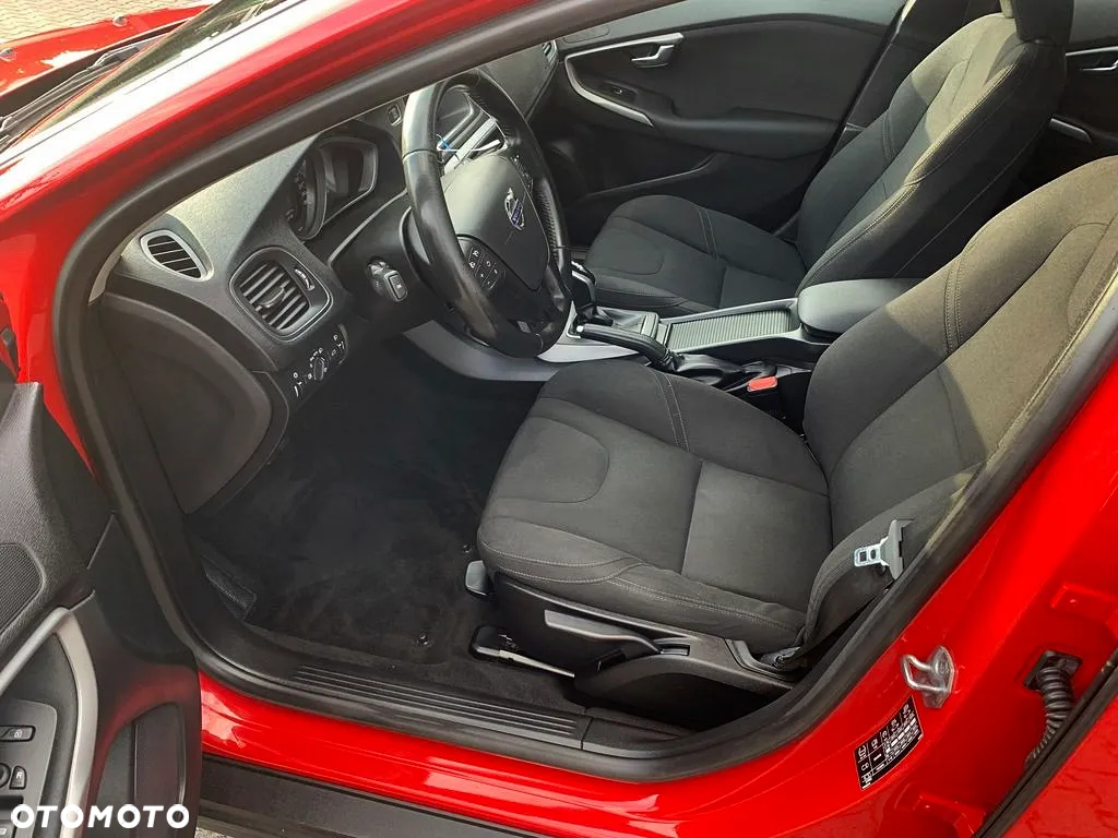 Volvo V40 - 17