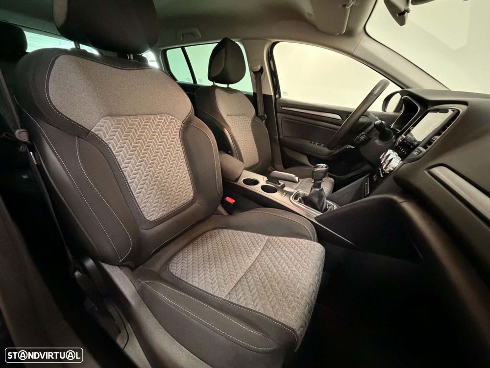 Renault Mégane Sport Tourer 1.5 Blue dCi Limited - 12