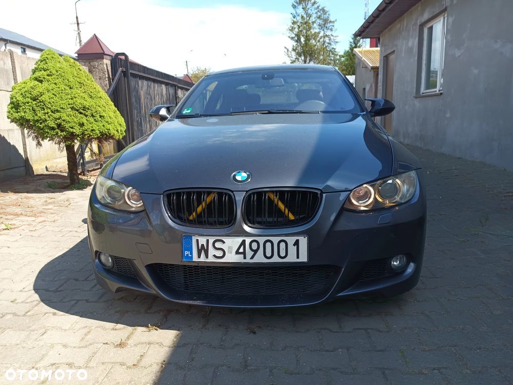 BMW Seria 3 325i - 5