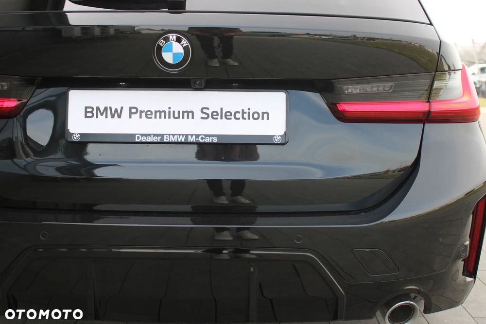 BMW Seria 3 318i M Sport - 12