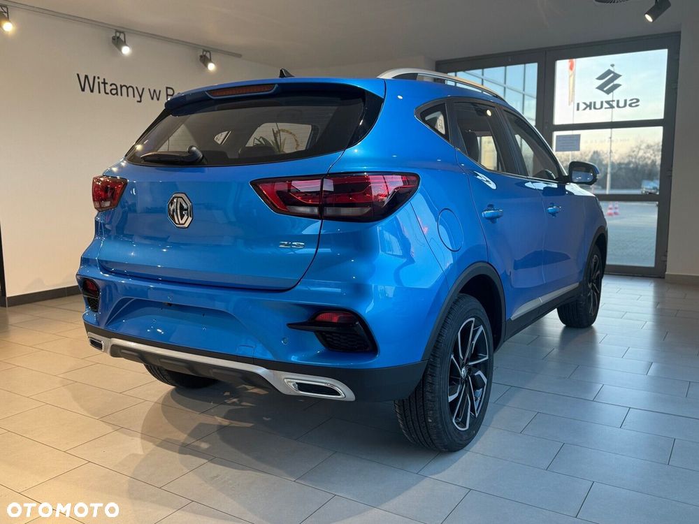 MG ZS - 6