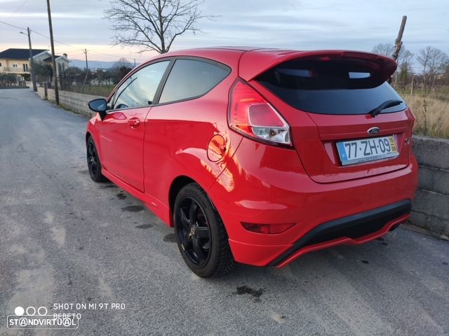 Ford Fiesta 1.6 EcoBoost ST - 8