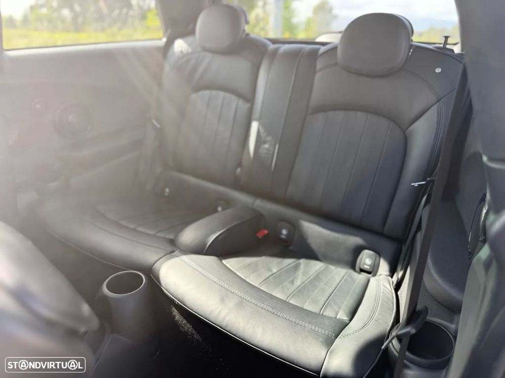 MINI 3 Portas John Cooper Works Plus Auto Desportiva - 25