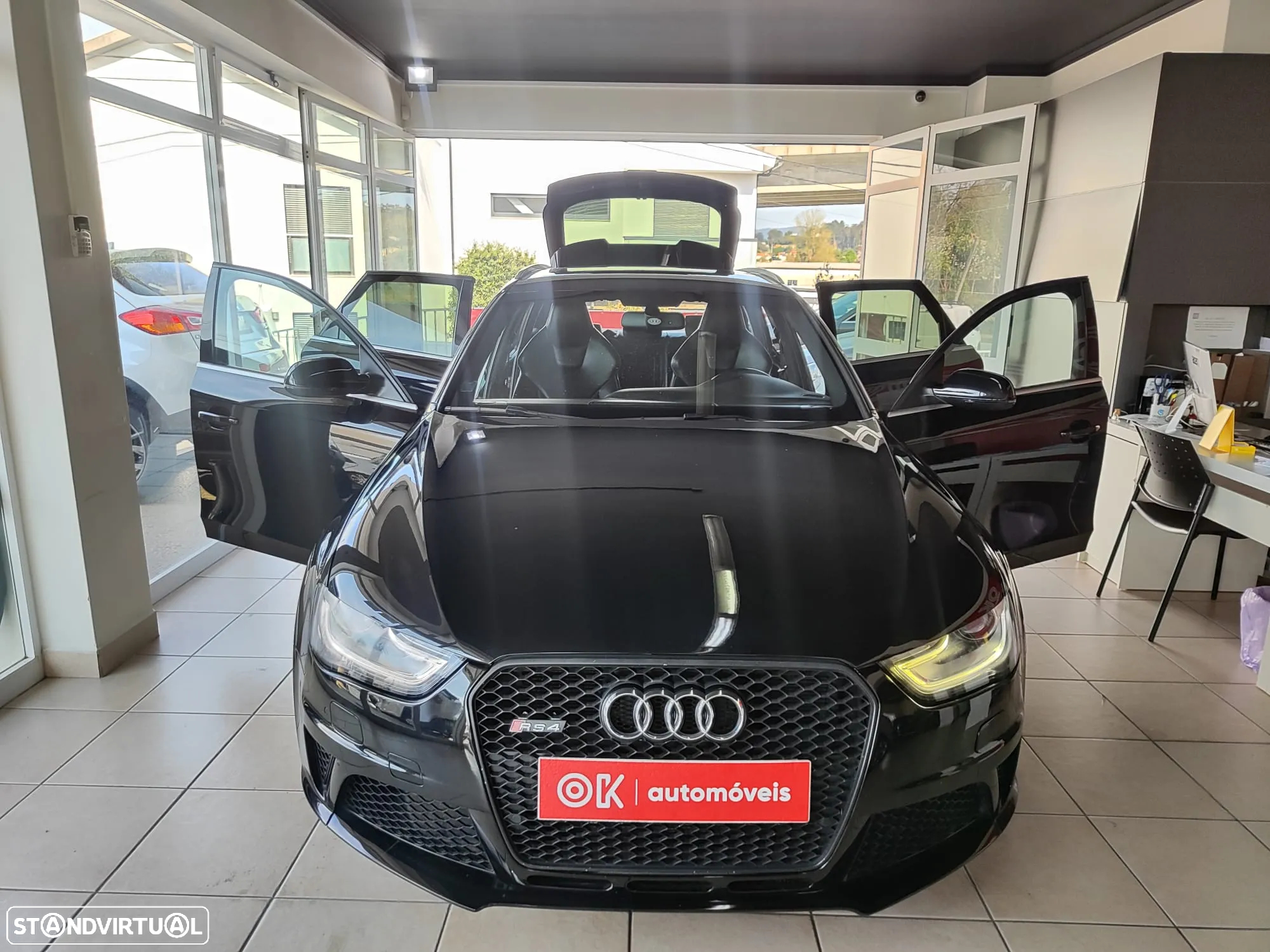 Audi RS4 Avant 4.2 FSi quattro S tronic - 18
