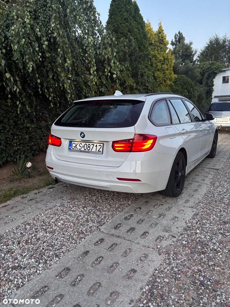BMW Seria 3 318d - 7