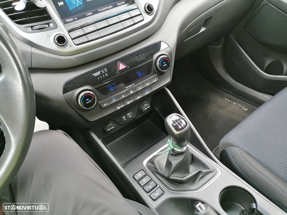 Hyundai Tucson 1.7 CRDi Executive - 4