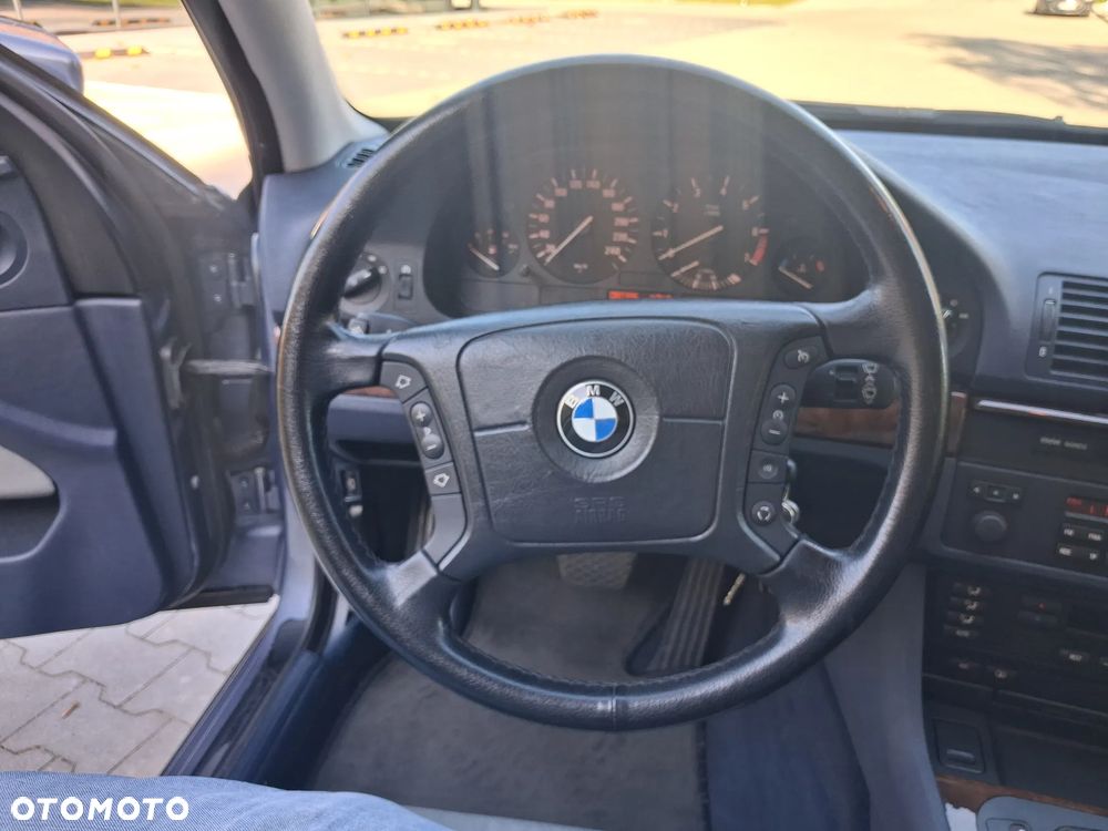 BMW Seria 5 2000