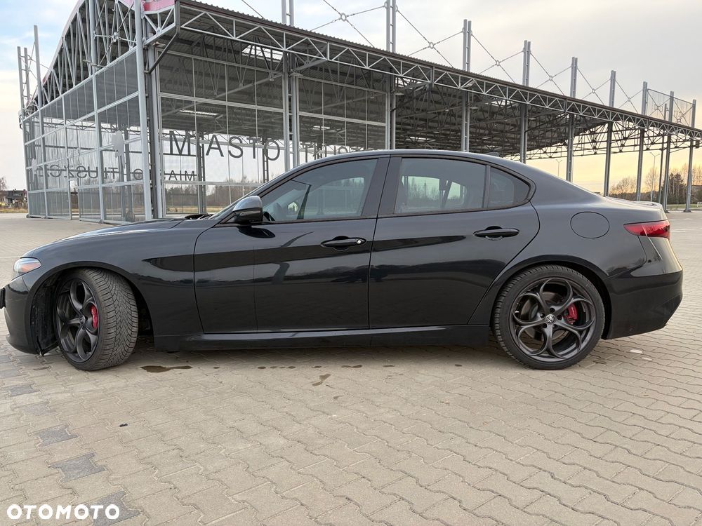 Alfa Romeo Giulia 2.0 Turbo Veloce - 2