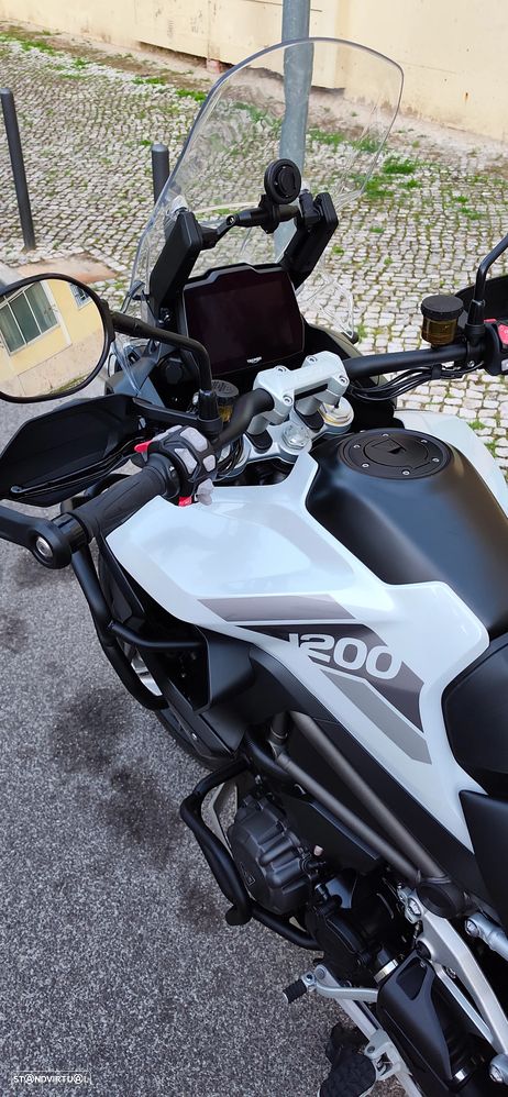 Triumph Tiger Rally Pro - 8