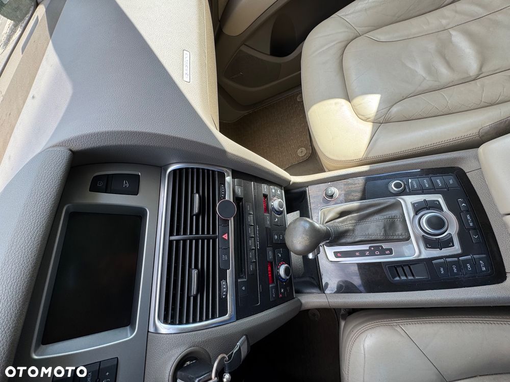 Audi Q7 3.0 TDI Quattro Tiptronic - 22