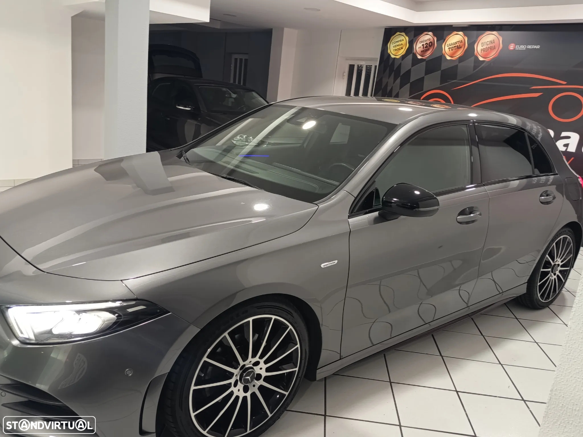 Mercedes-Benz A 180 d AMG Line - 13
