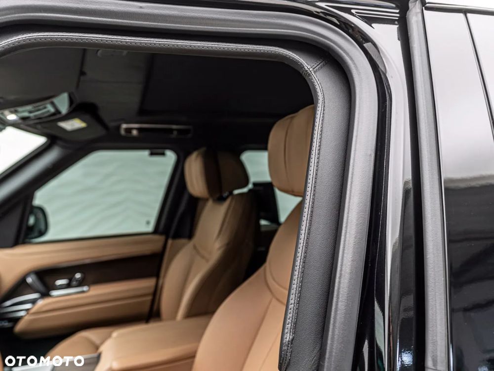 Land Rover Range Rover 4.4 V8 P535 LWB Autobiography - 11