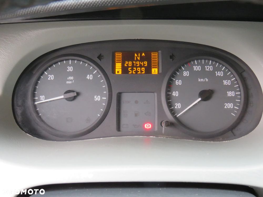 Opel Vivaro Long 2.5CDTI 145Ps *Brygadówka 6 osób*Automat* - 24