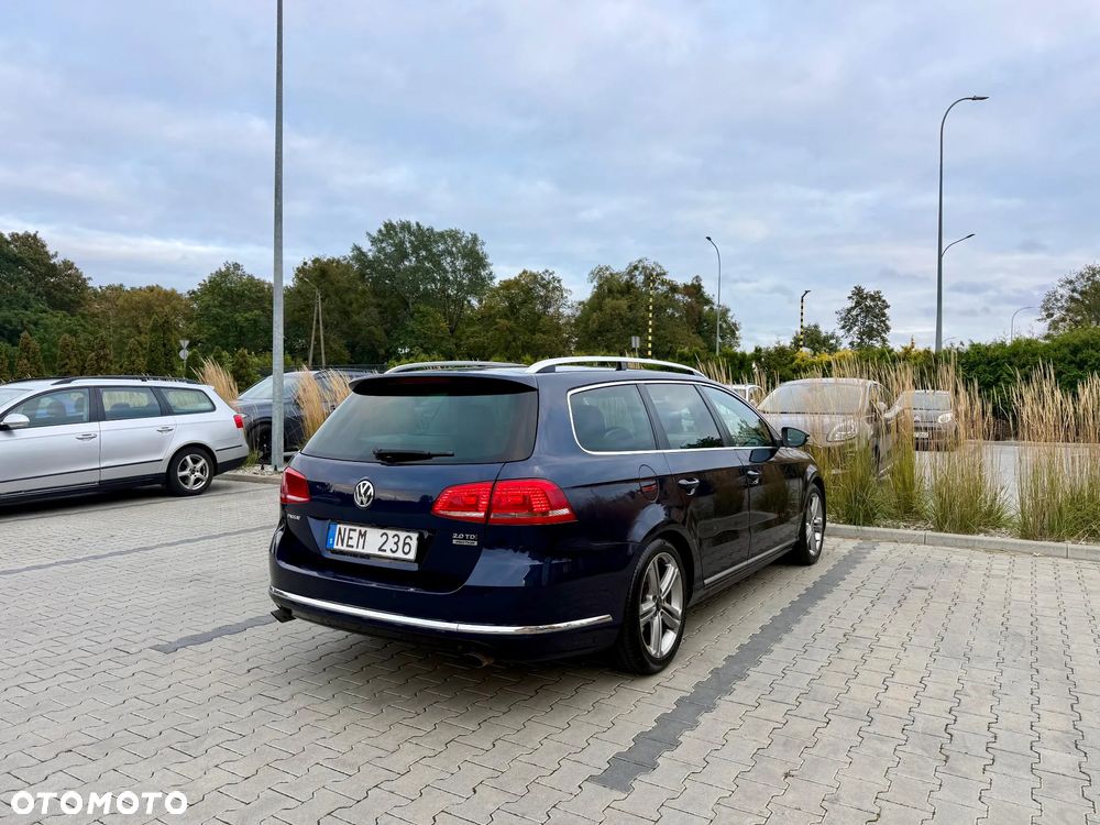 Volkswagen Passat Variant 2.0 TDI 4Motion DSG BlueMotion Tech R-Line - 5