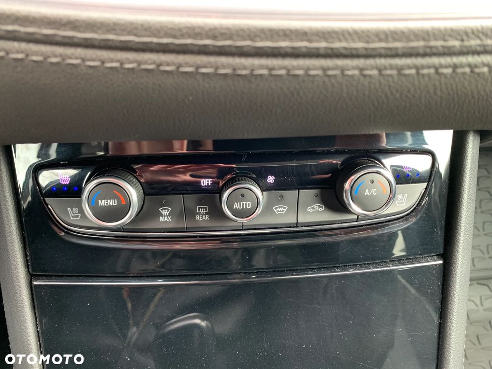 Opel Grandland X 1.2 T GPF Elegance Business Pack S&S - 16