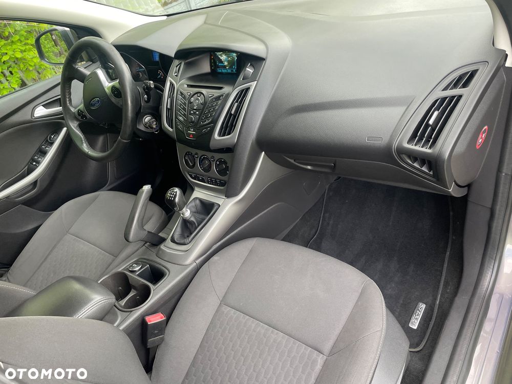 Ford Focus 1.6 TDCi DPF Start-Stopp-System Titanium - 22
